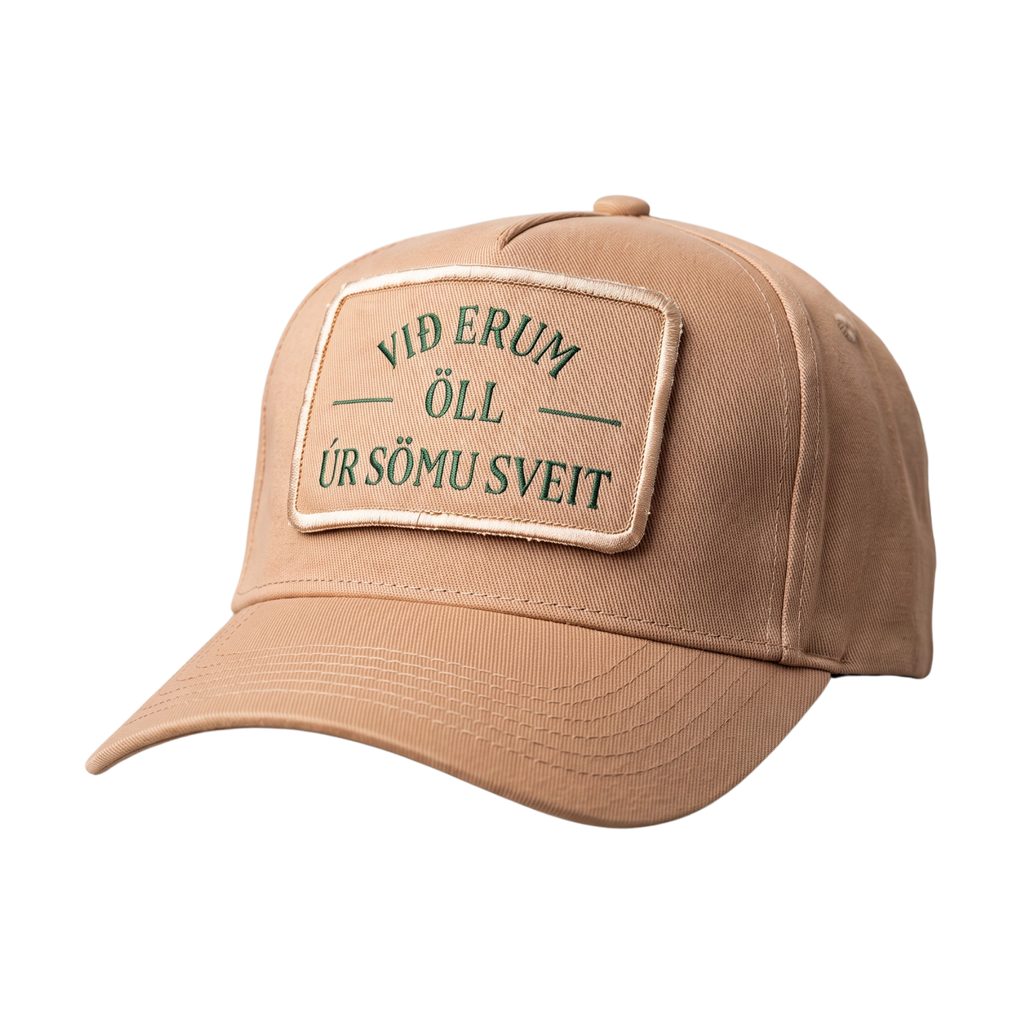 Sand cap with woven patch – Við erum öll úr sömu sveit